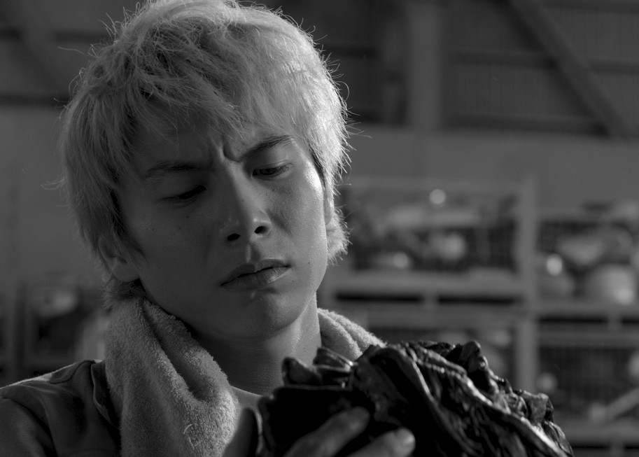 Extraneous Matter – Complete edition (2020) by Kenichi Ugana